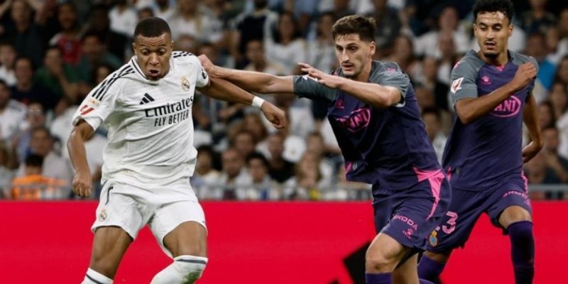 Espanyol vs Real Madrid đều không có phong độ tốt